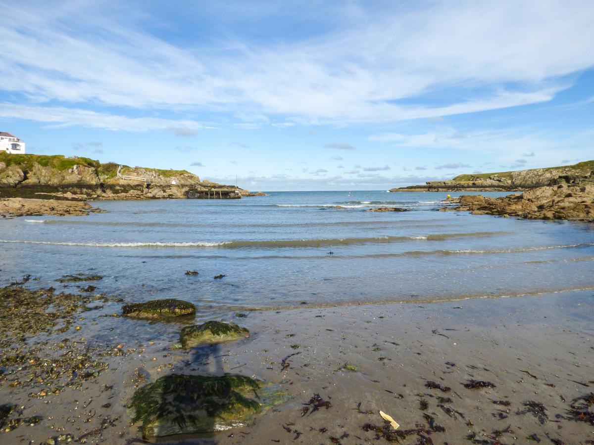 Vila Angorfa Cemaes Bay Exteriér fotografie