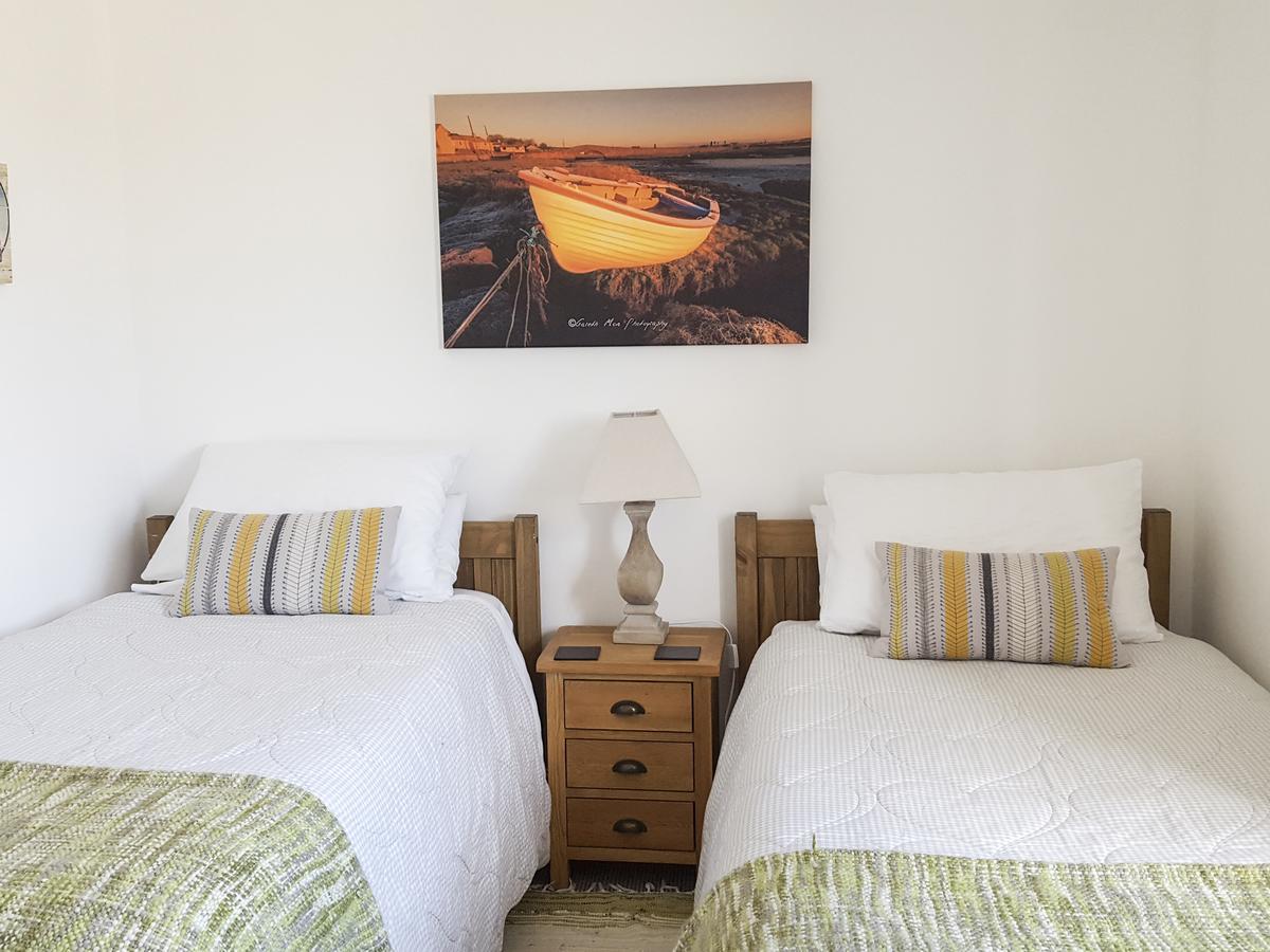Vila Angorfa Cemaes Bay Exteriér fotografie
